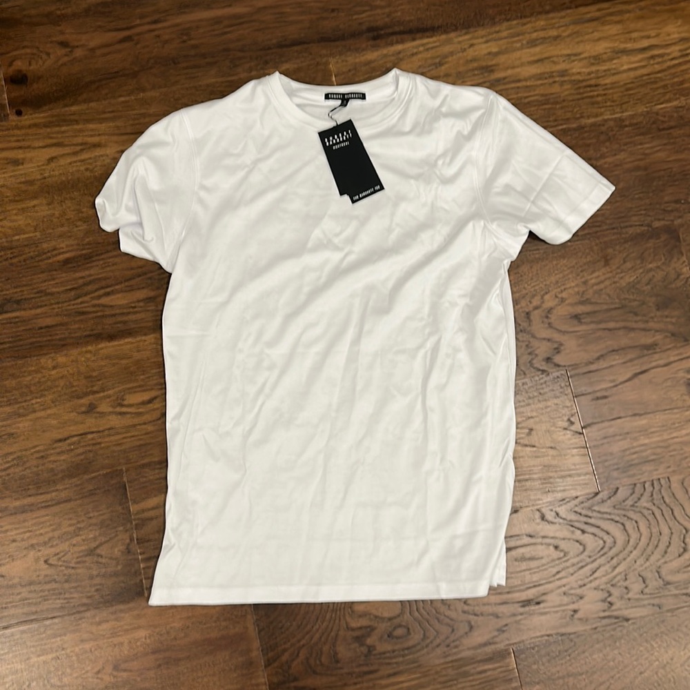 Robert Barakett - White Barakett Tee - NWT